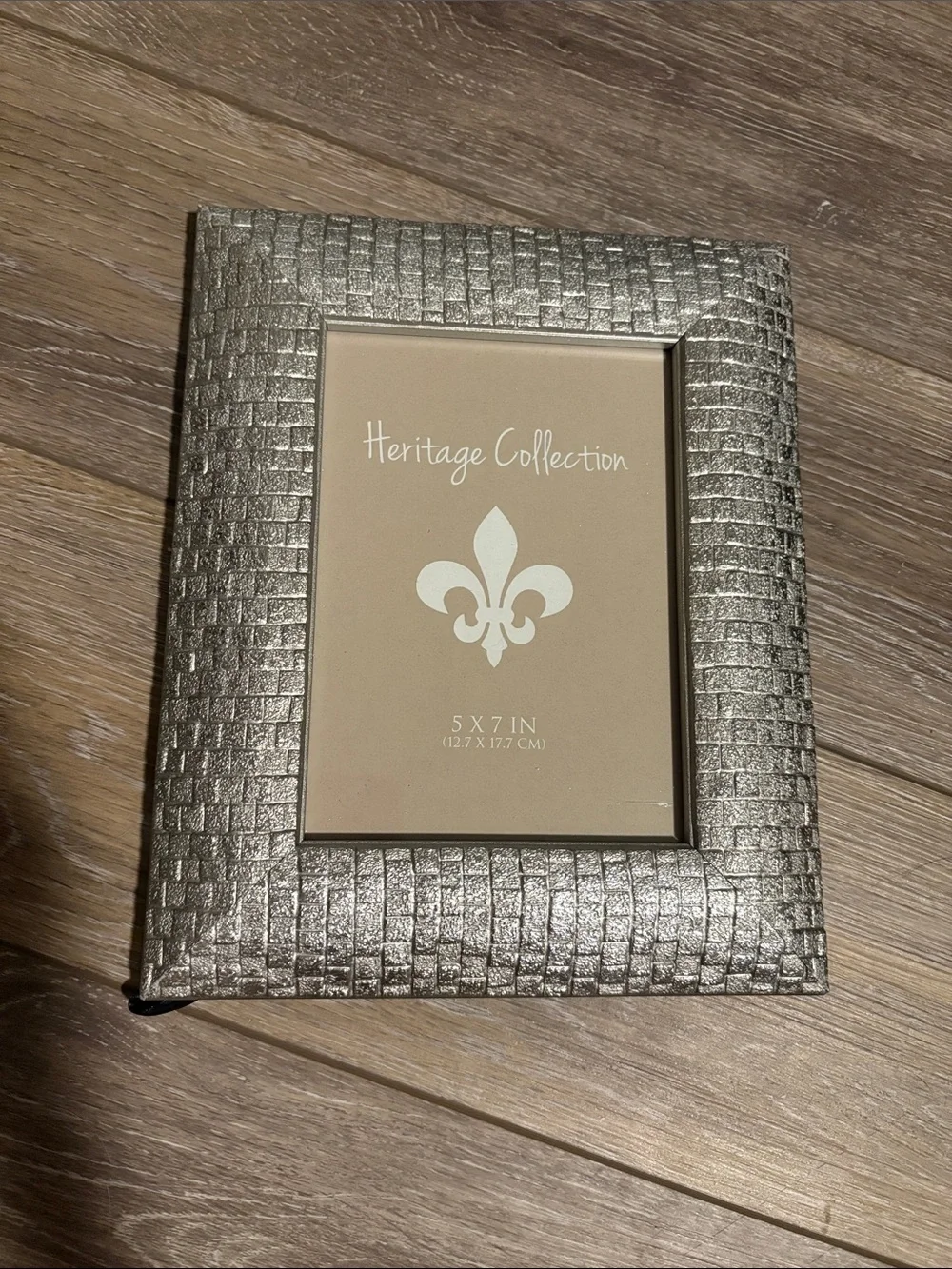 NIB Silver Textured Photo Frame - 5x7